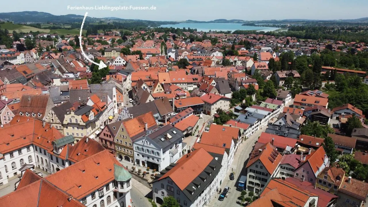 Holiday home Ferienhaus Lieblingsplatz-Fuessen - Stilvoll Urlauben & Wohnen